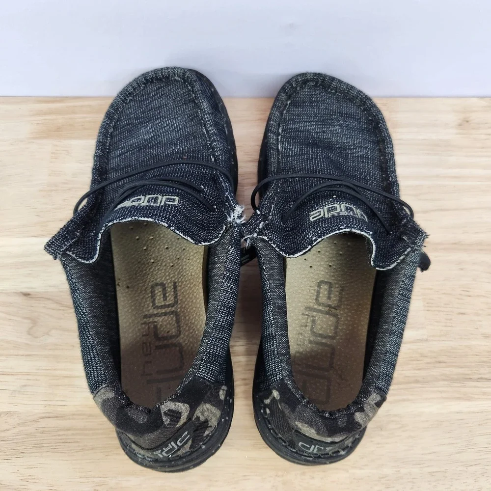 Hey Dude Wally Stretch Midnight Bunker Mens Shoes Size 8 Black Camo